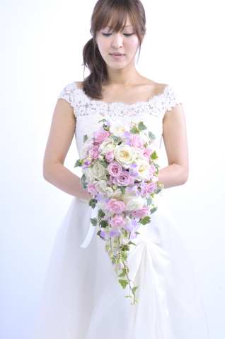 b-4 ���ƃs���N�̃L���X�P�[�h�u�[�P