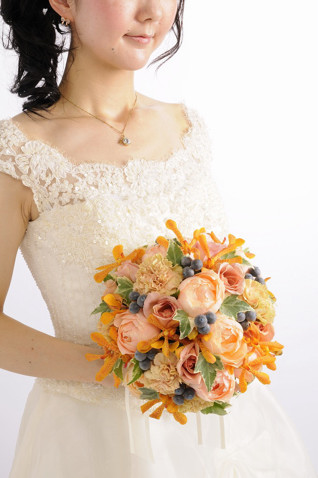 �I�����W���E���h�u�[�P bq0404